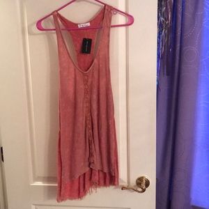 South Moon Under tank